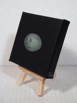 Kintsugi Egg, Speckled by Jennifer Ross |  Side View of Artwork 